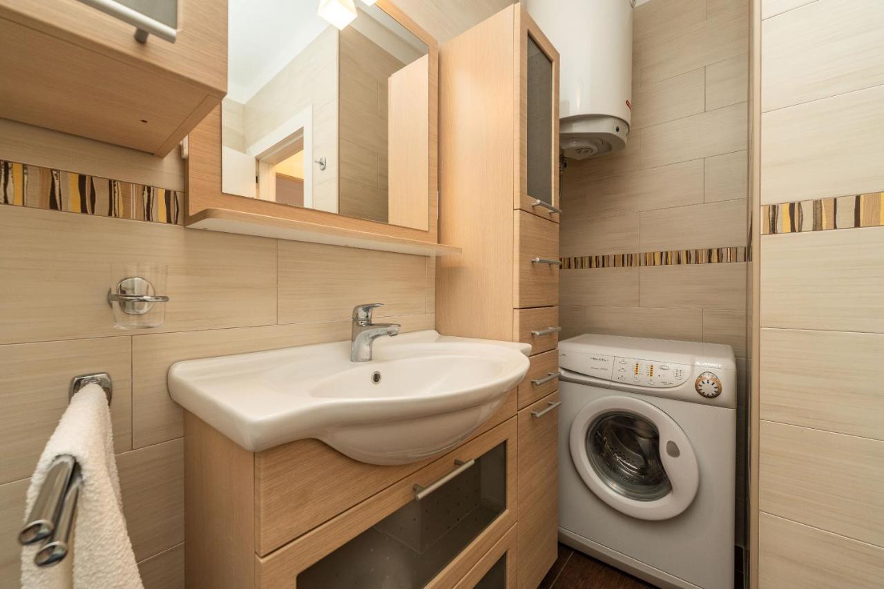 Deluxe Apartman Anita1 ซาดาร์ ภายนอก รูปภาพ